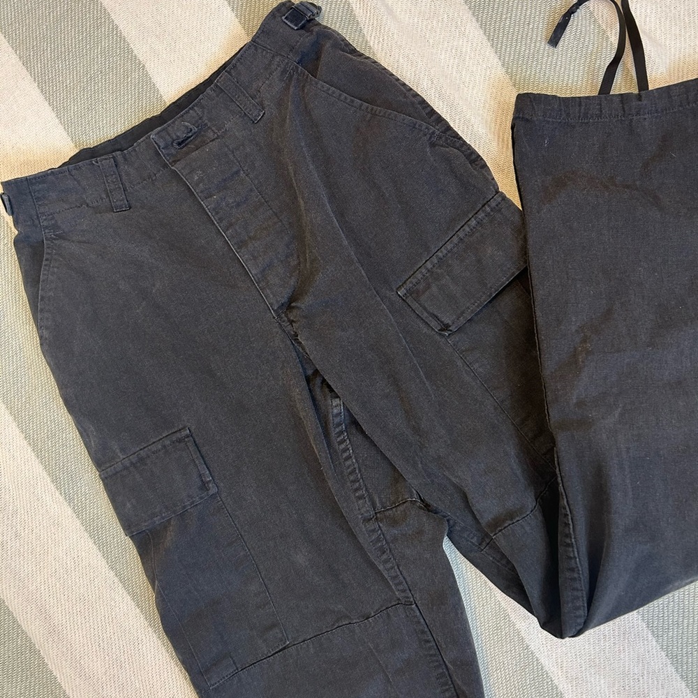 Black cargo pants - tactical